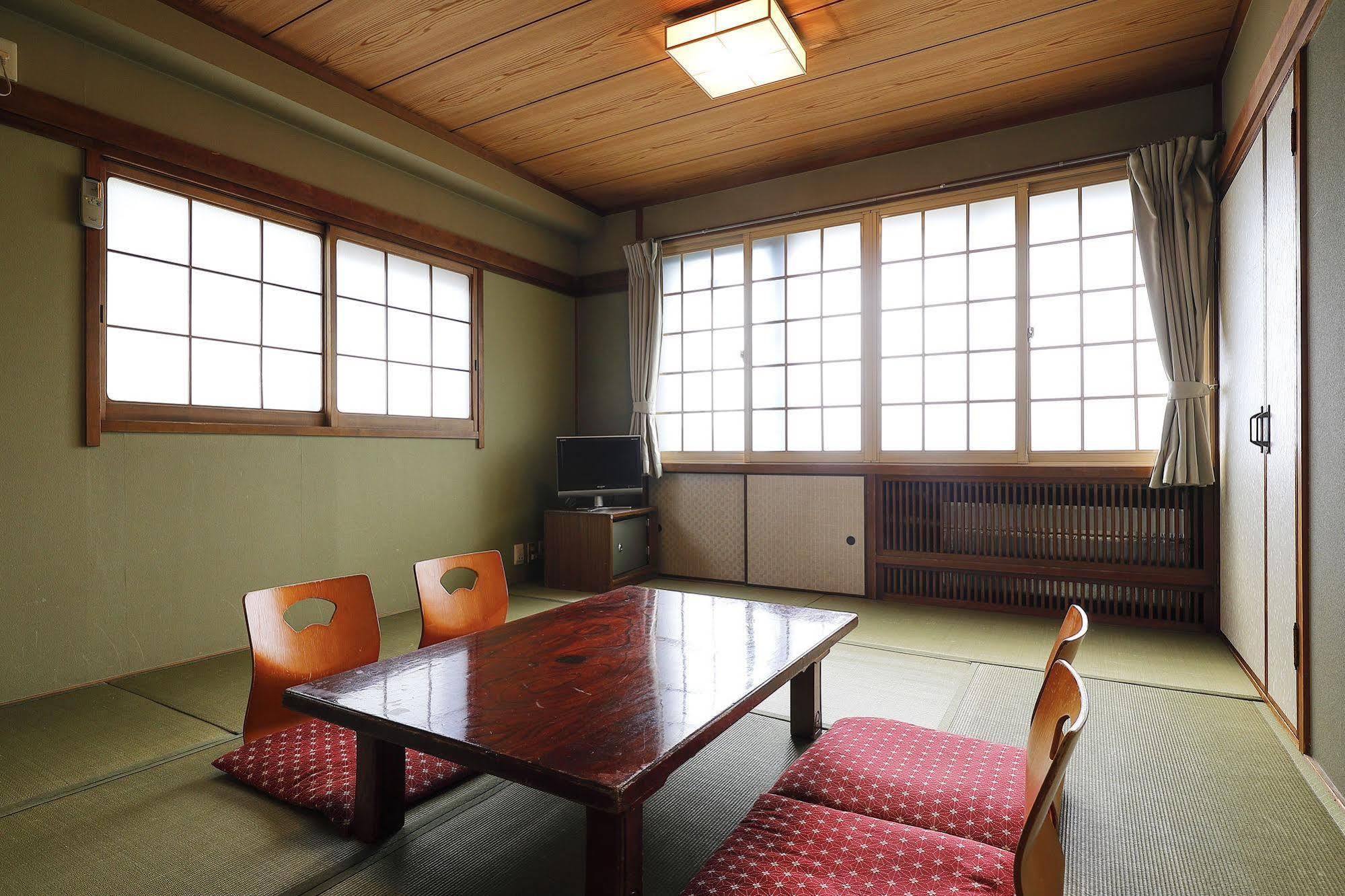 Azumaya Ryokan Kyoto Exterior photo