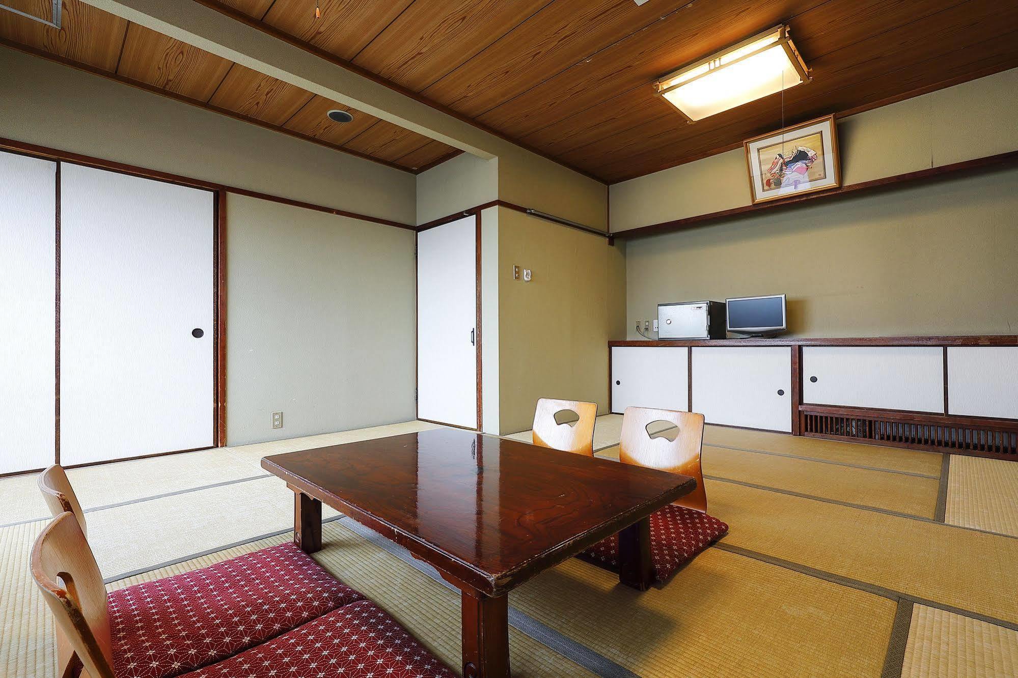 Azumaya Ryokan Kyoto Exterior photo